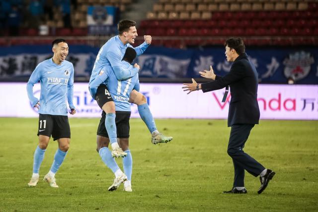 Kaiyun网页版-控球率不足4成 谢晖再用“本土敢死队”硬刚徐正源